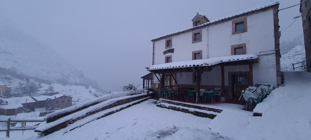 Hotel Taberna De Tresviso Exterior foto